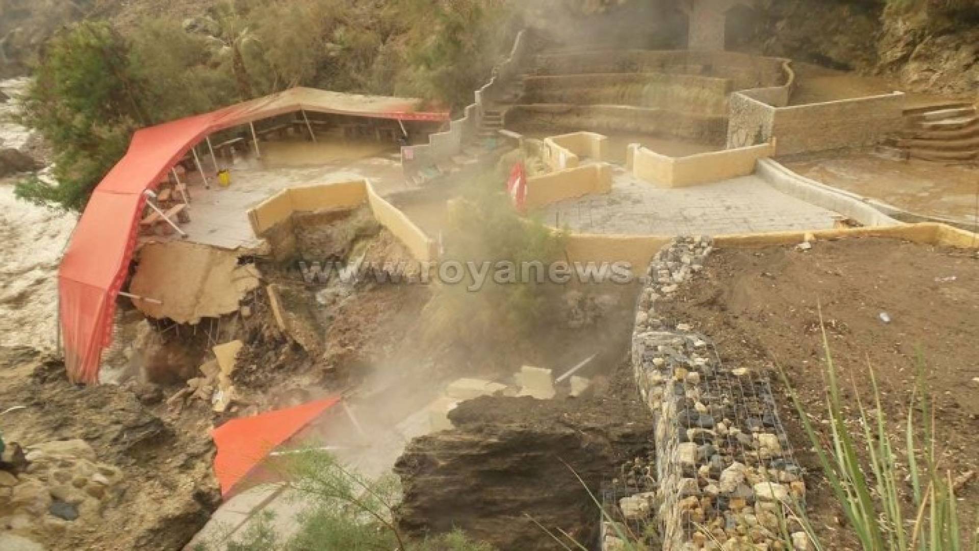 Image 1 from gallery