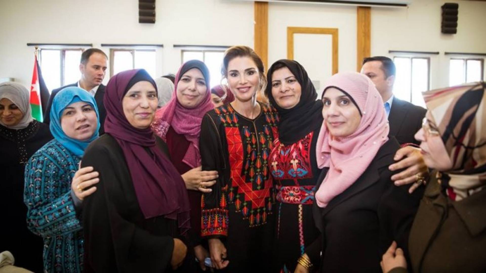 Image 1 from gallery