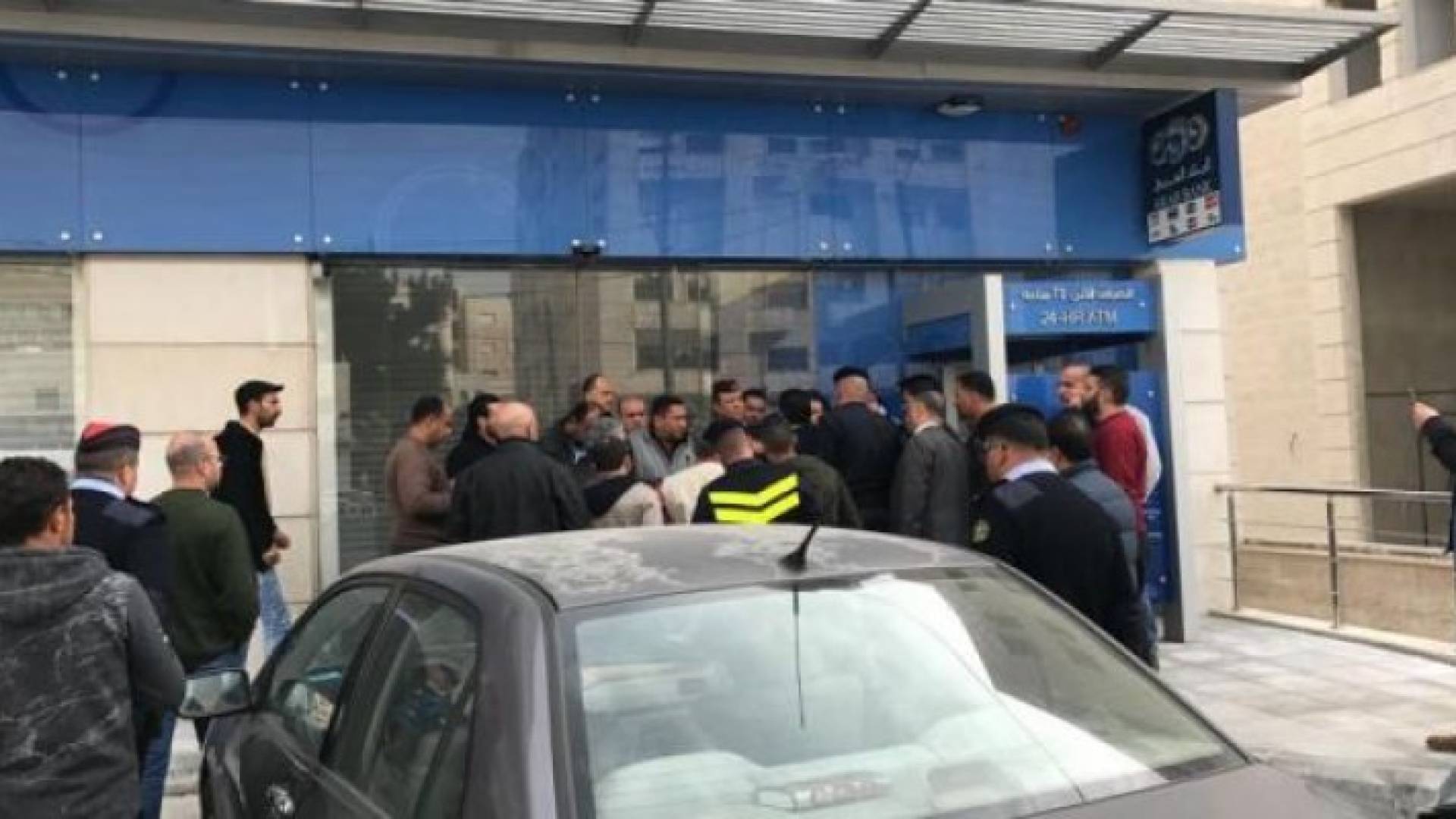 Image 1 from gallery