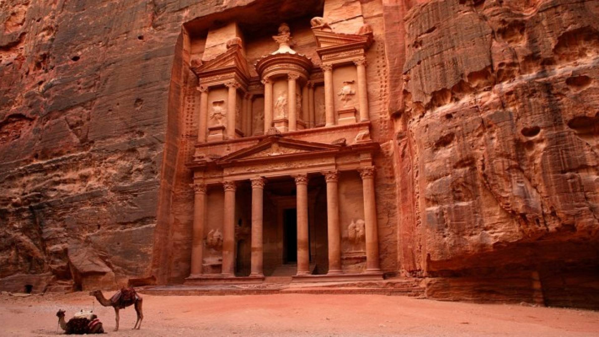 Image 1 from gallery