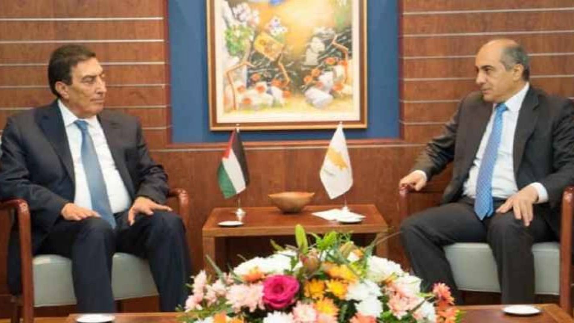 Image 1 from gallery