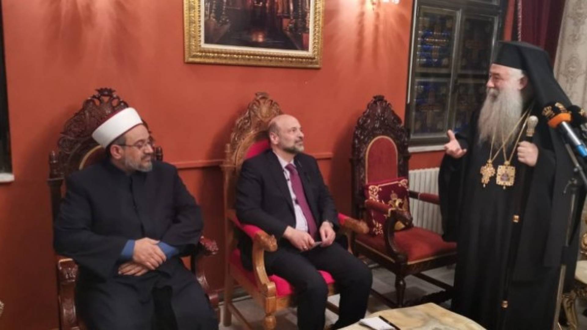 Image 1 from gallery