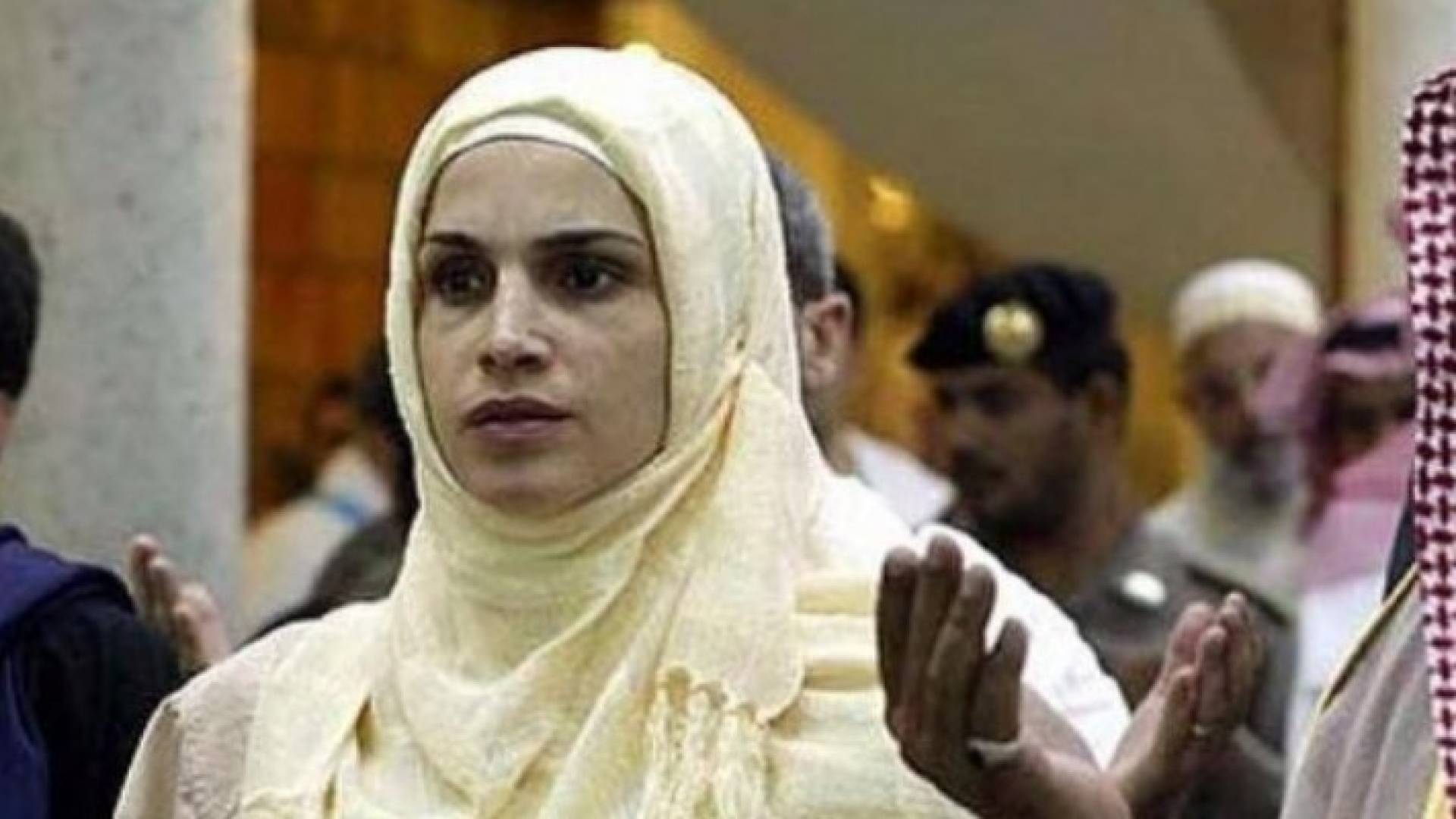 Image 1 from gallery