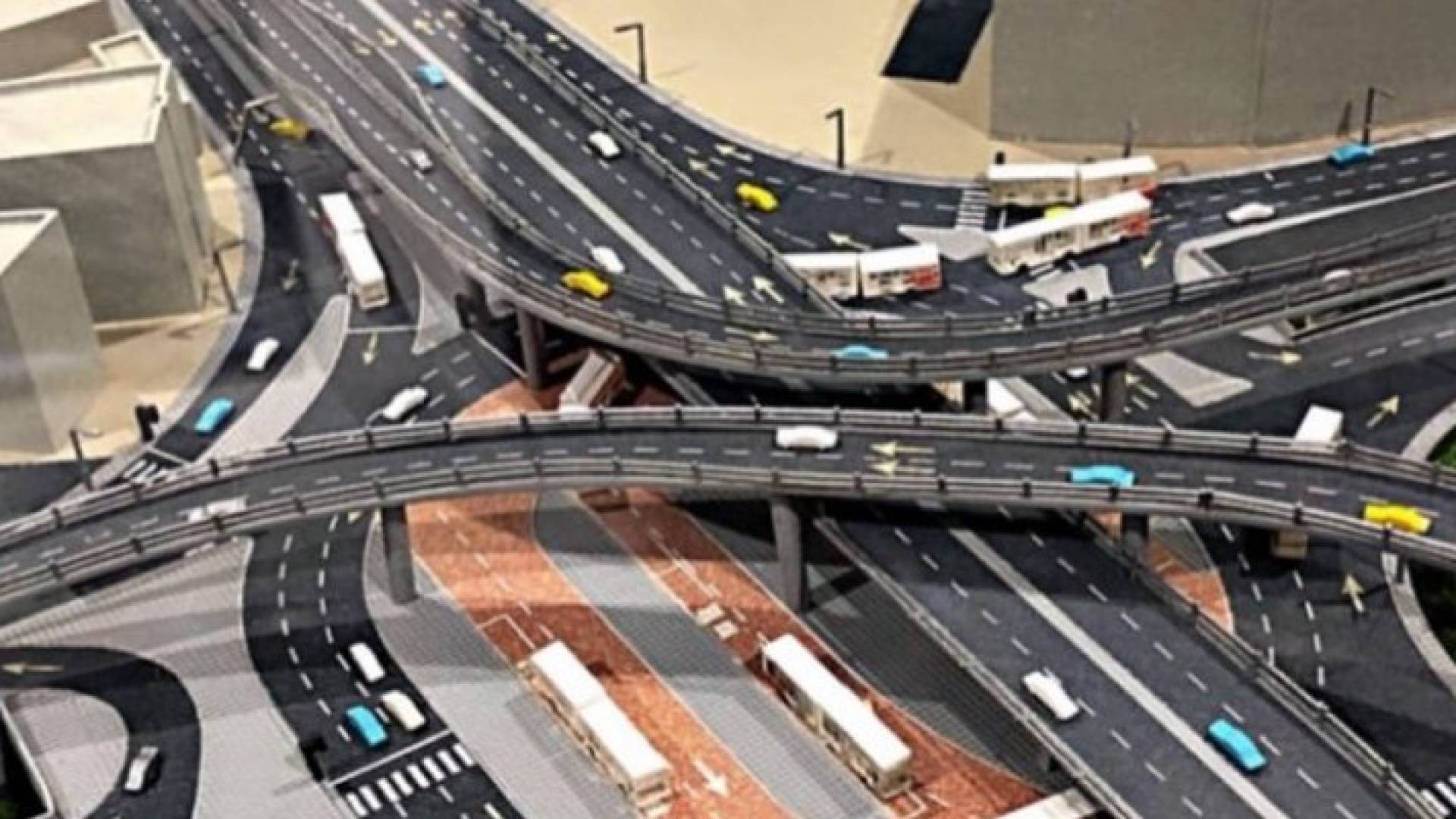 Image 1 from gallery