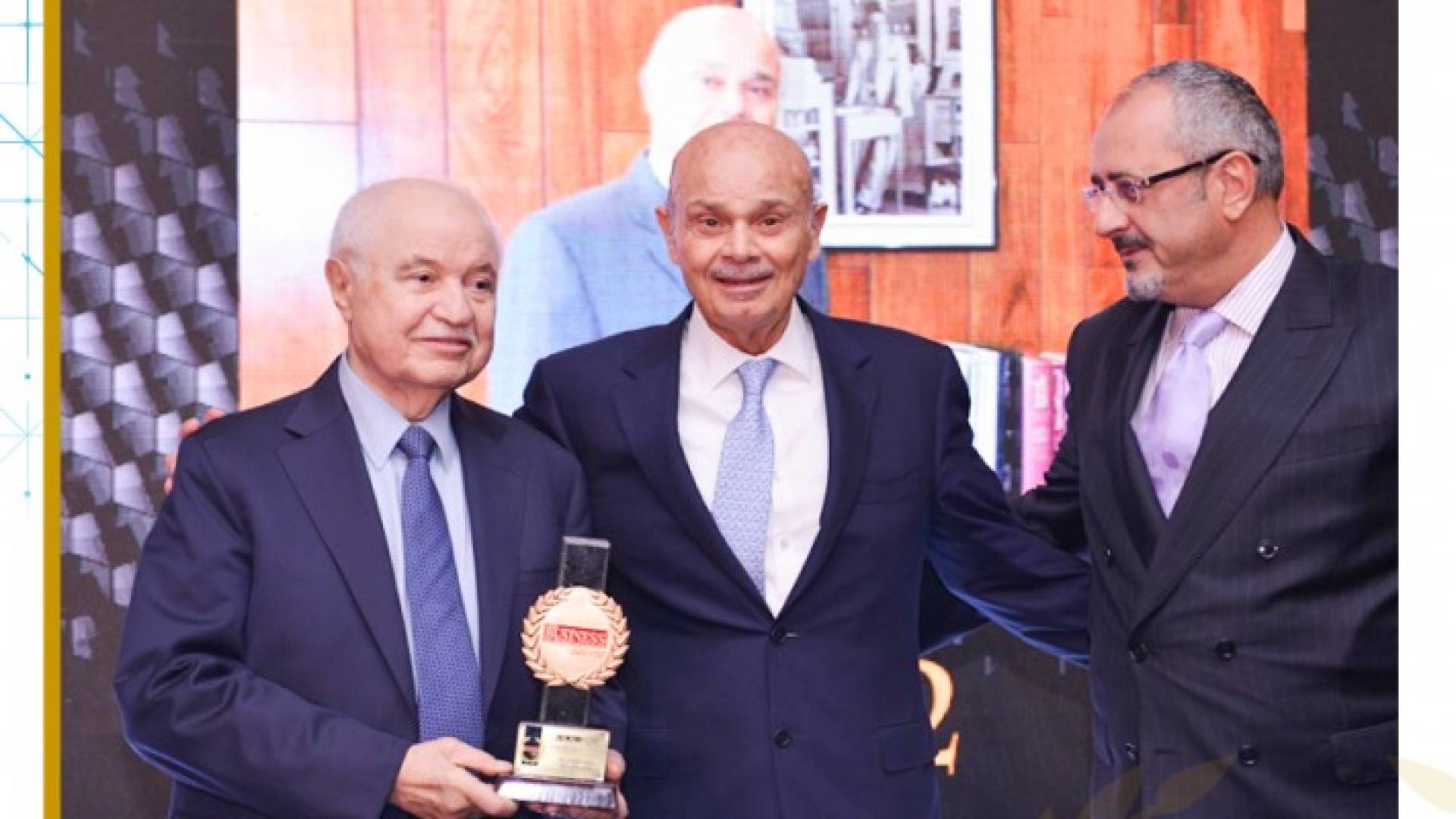 Image 1 from gallery