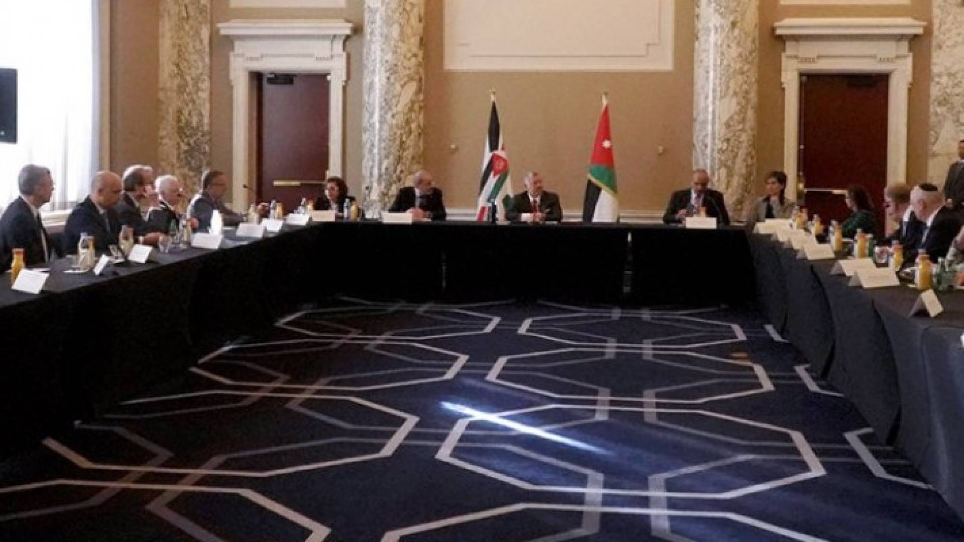 Image 1 from gallery