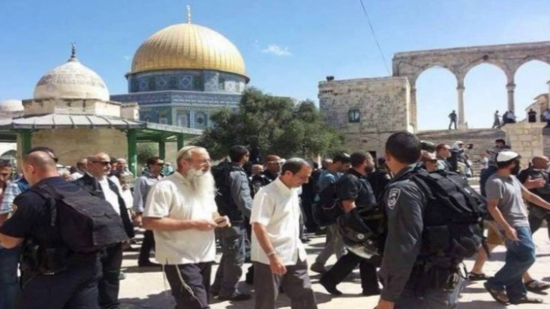 Image 1 from gallery