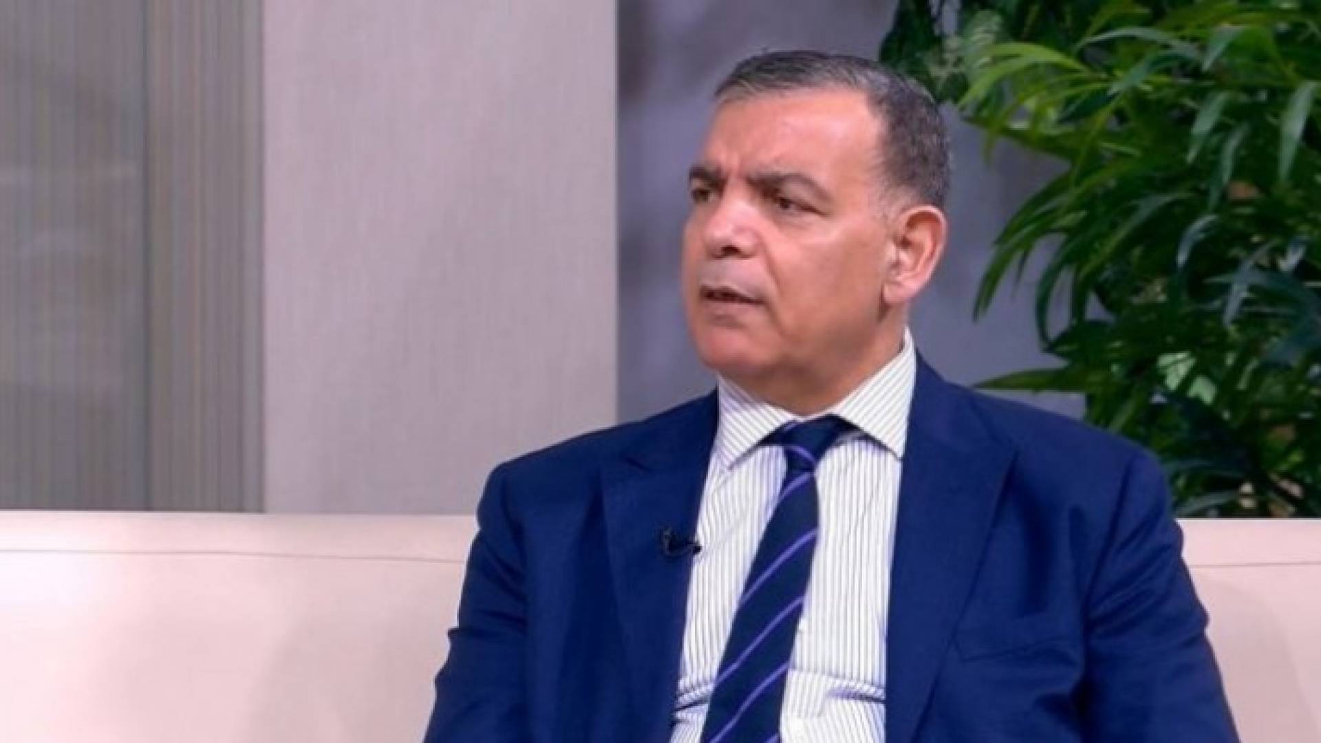 Image 1 from gallery