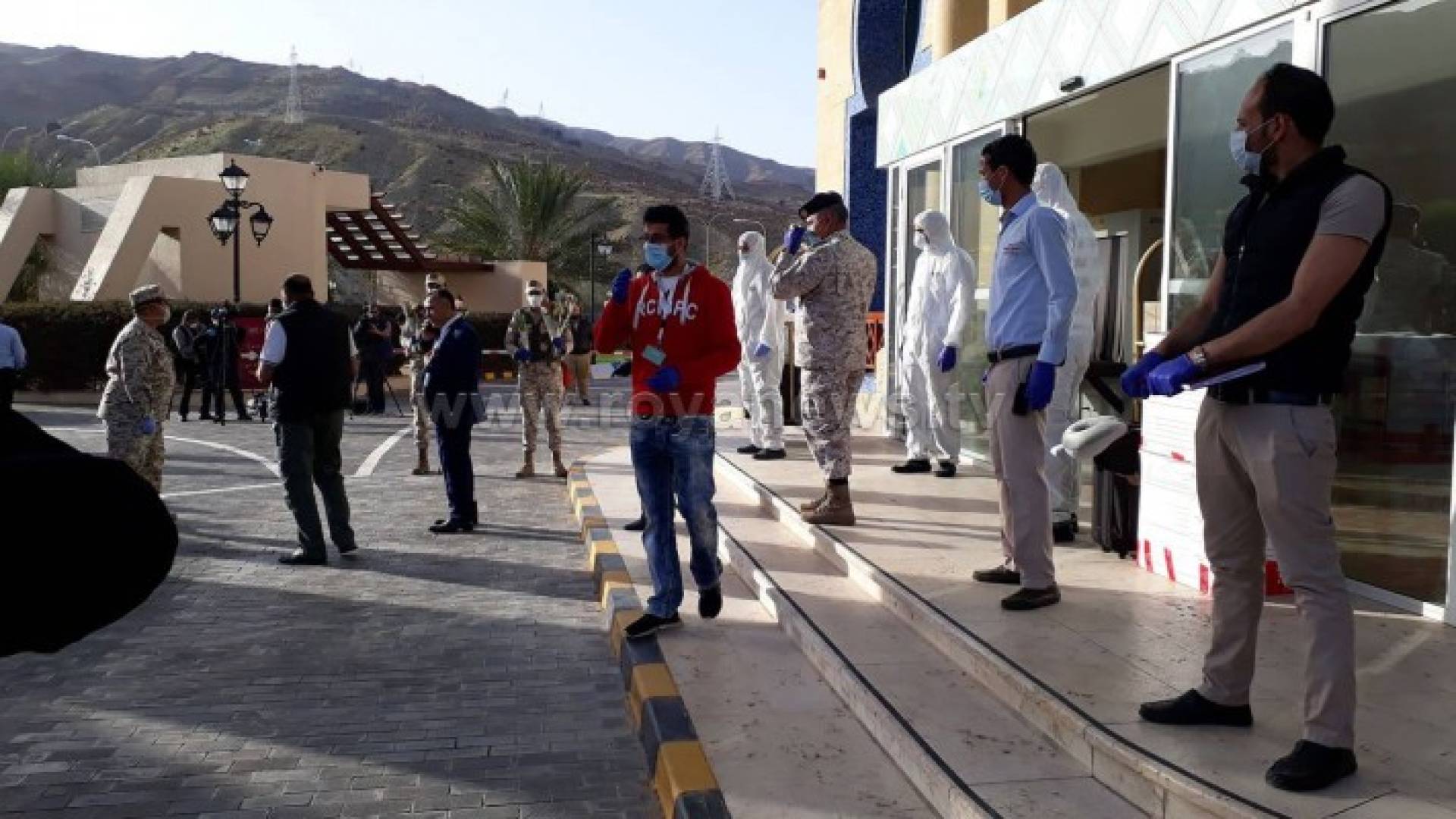 Image 1 from gallery