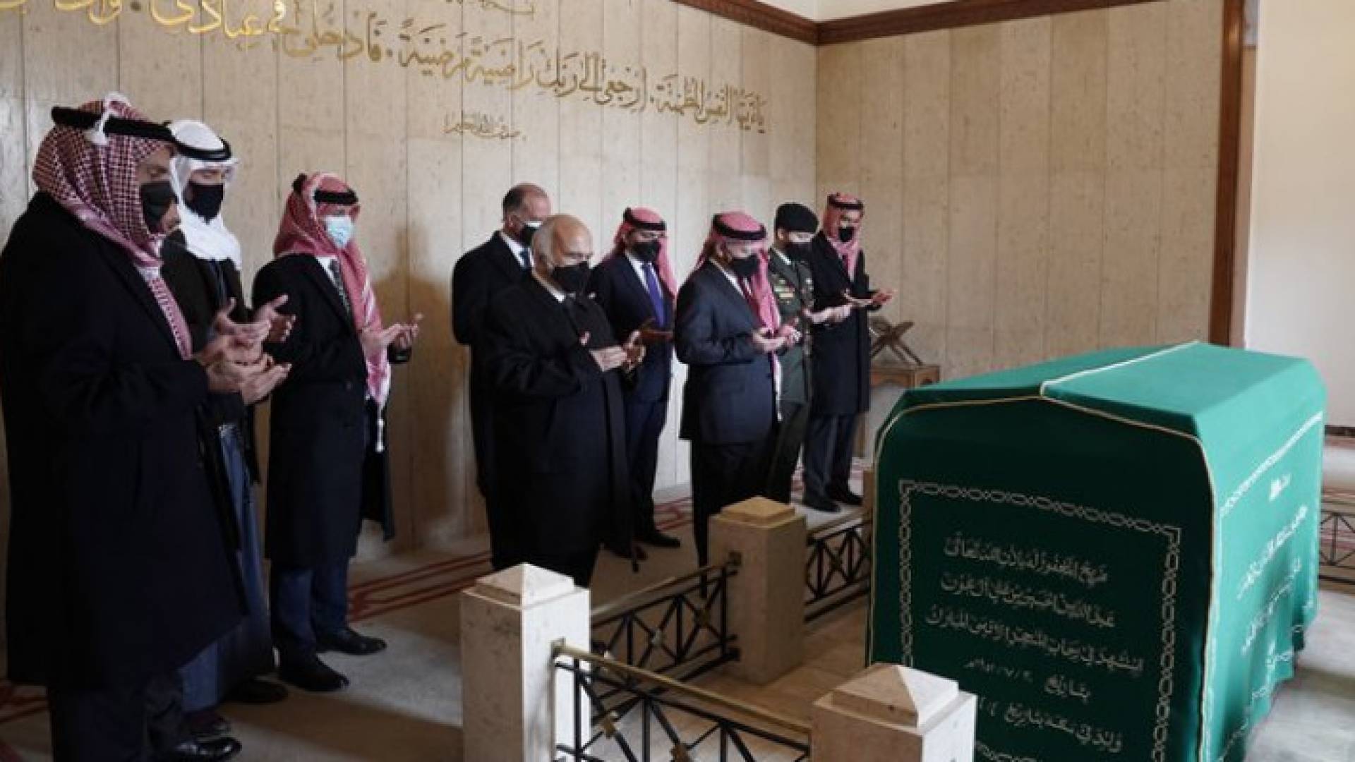 Image 1 from gallery