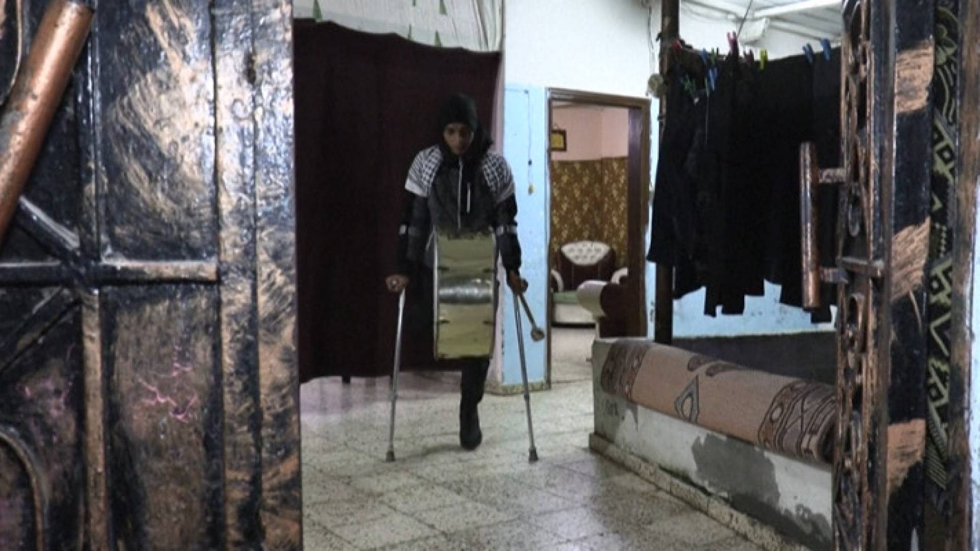 Image 1 from gallery