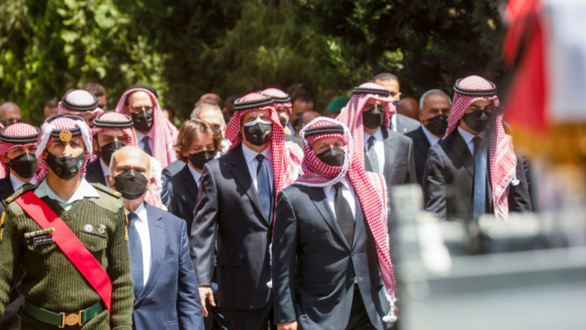 Image 1 from gallery