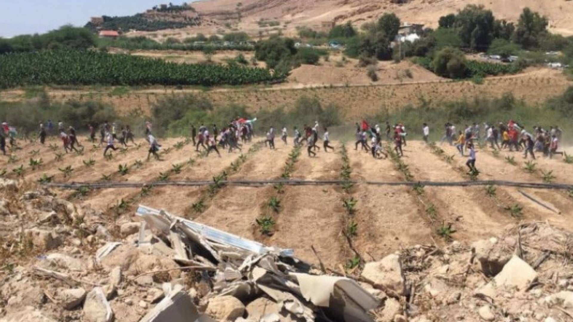 Image 1 from gallery