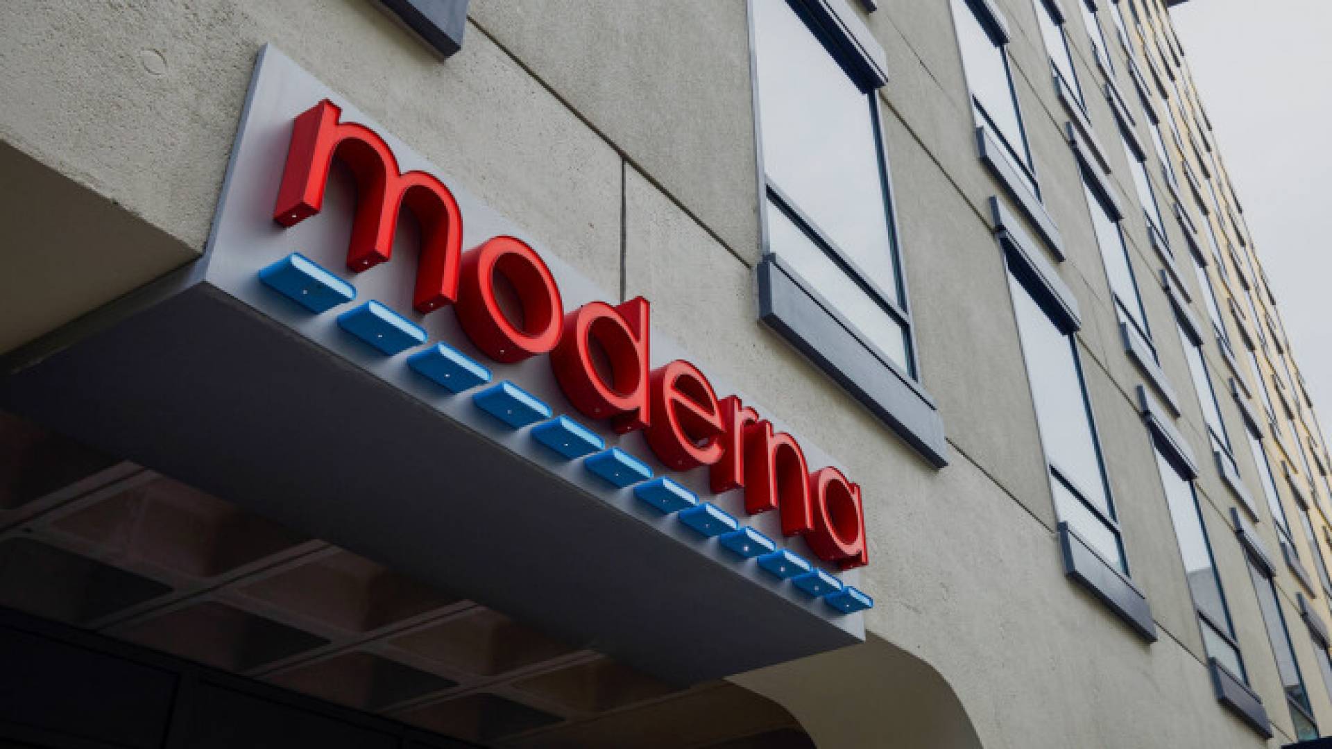 Image 1 from gallery