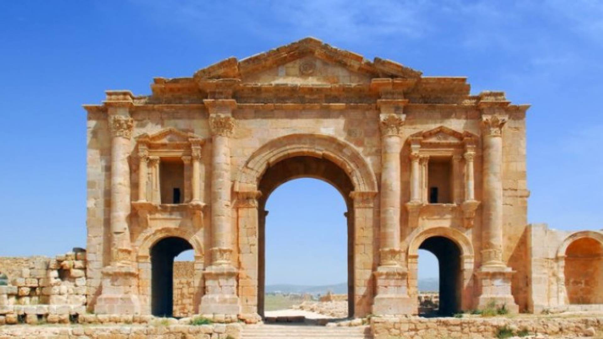 Image 1 from gallery