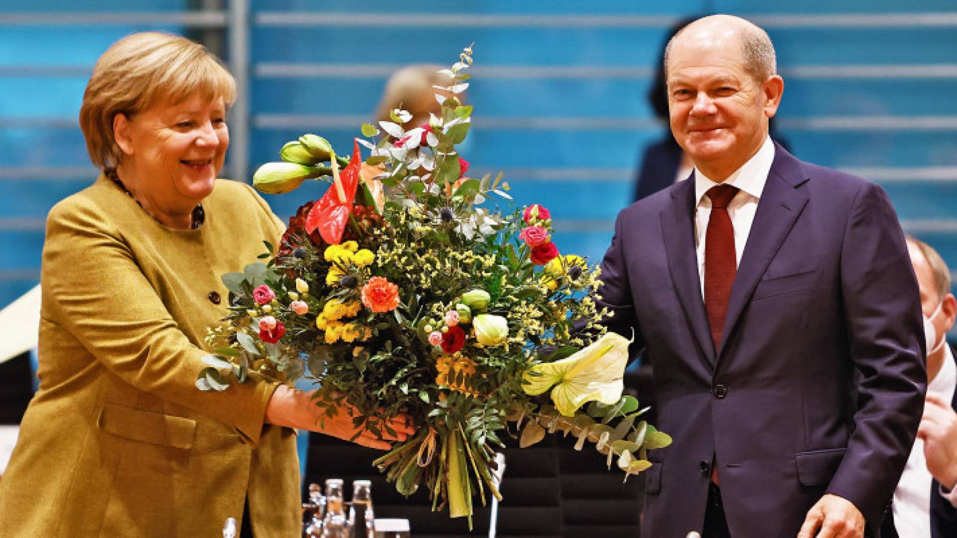 Image 1 from gallery