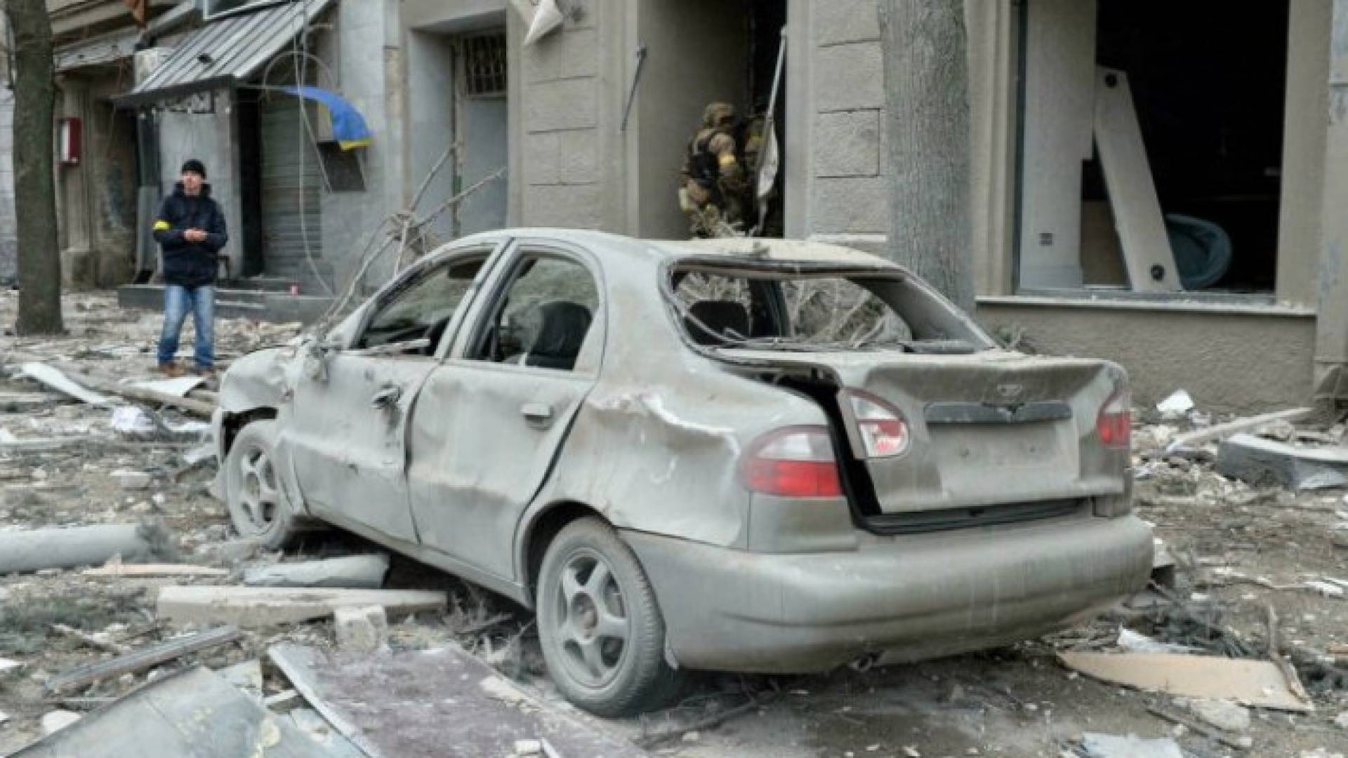 Image 1 from gallery