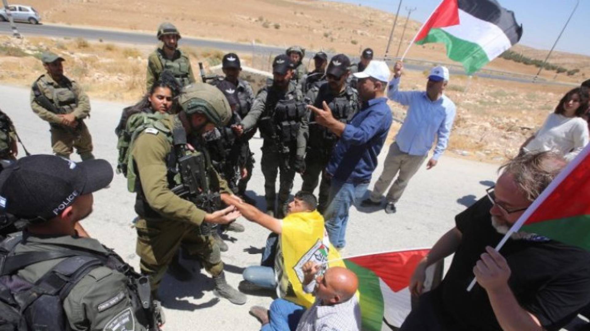 Image 1 from gallery