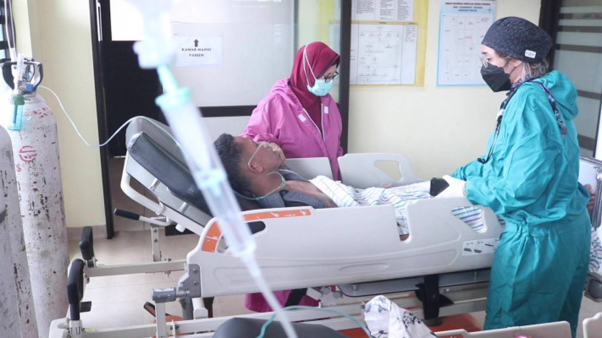 Image 1 from gallery