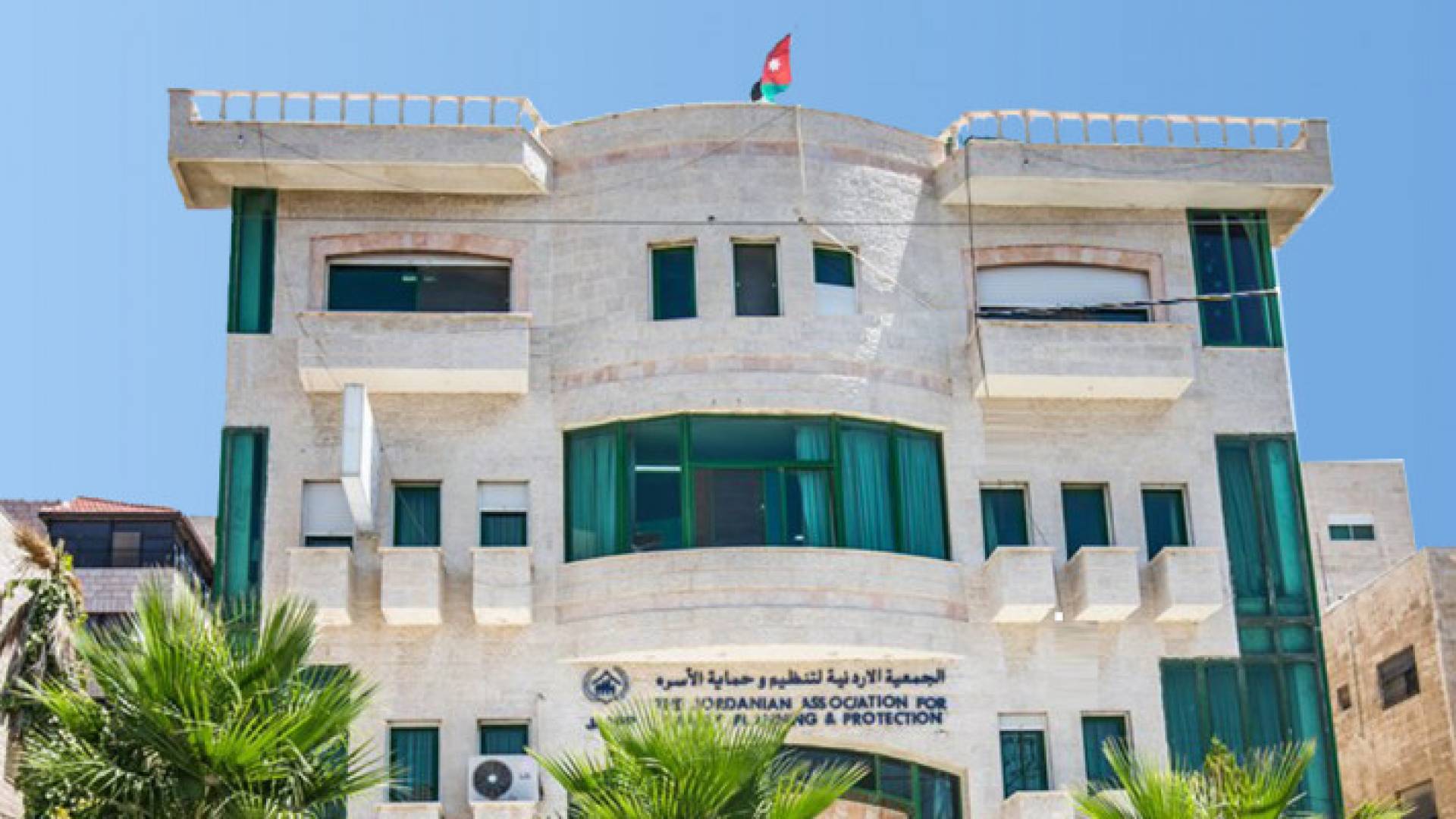 Image 1 from gallery