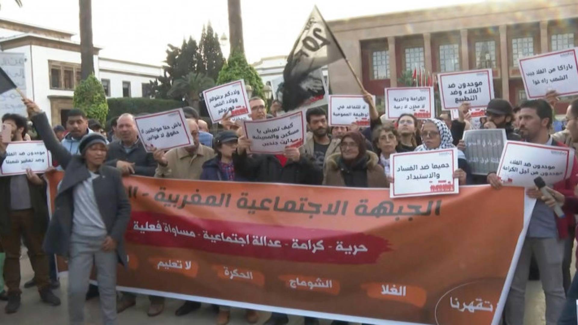 Image 1 from gallery