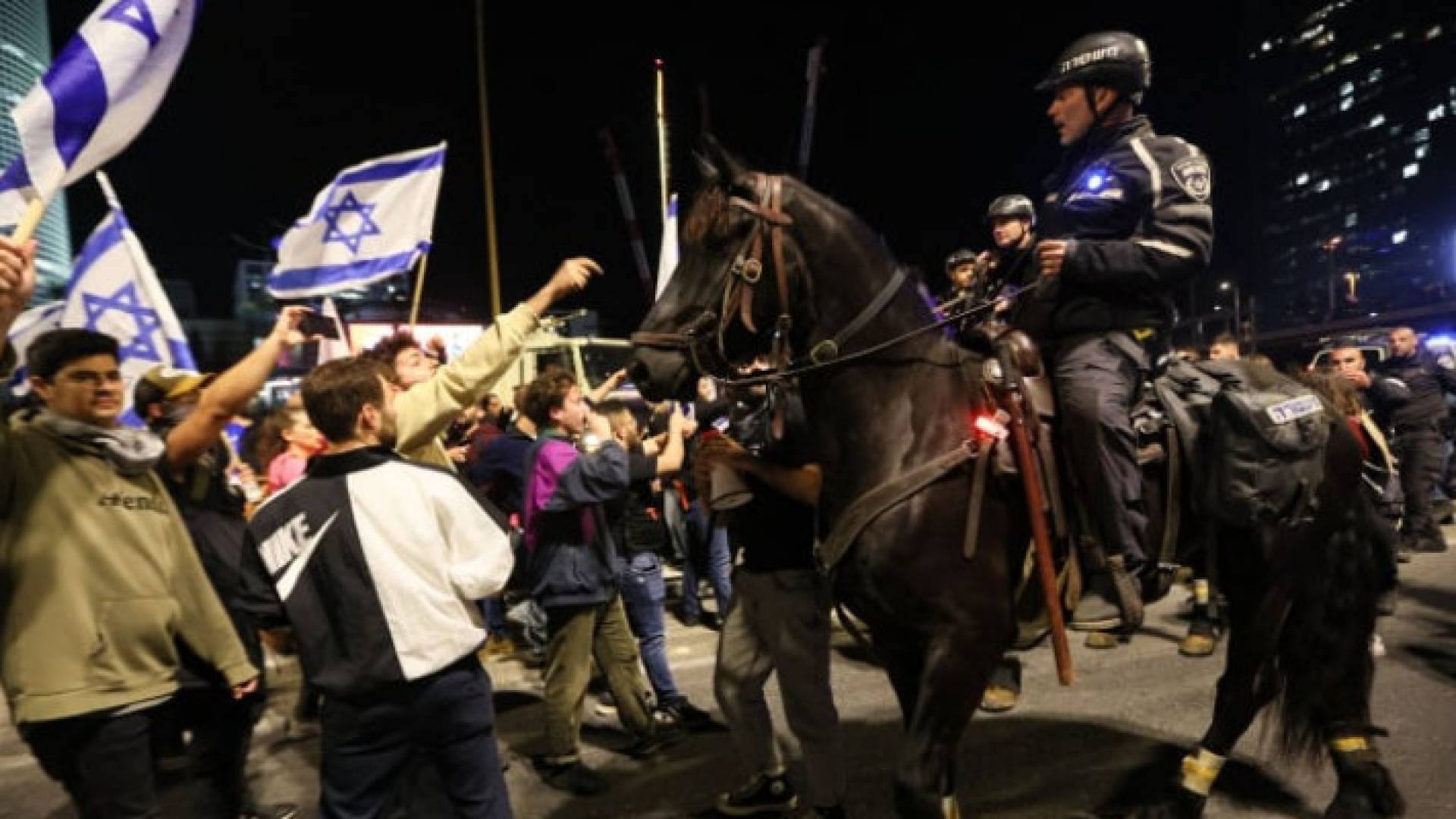 Image 1 from gallery