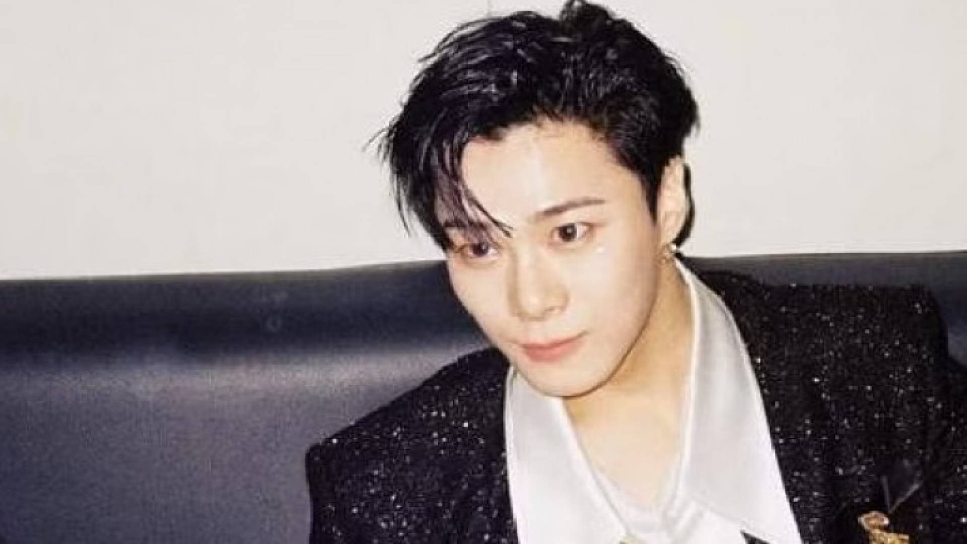 Image 1 from gallery