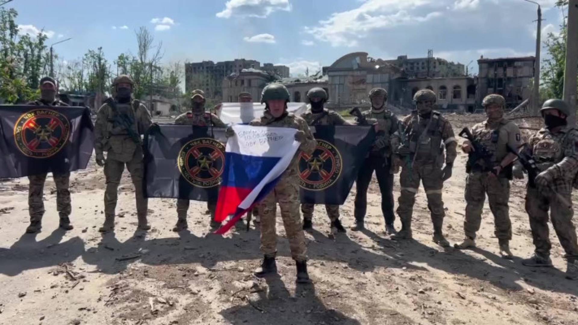 Image 1 from gallery