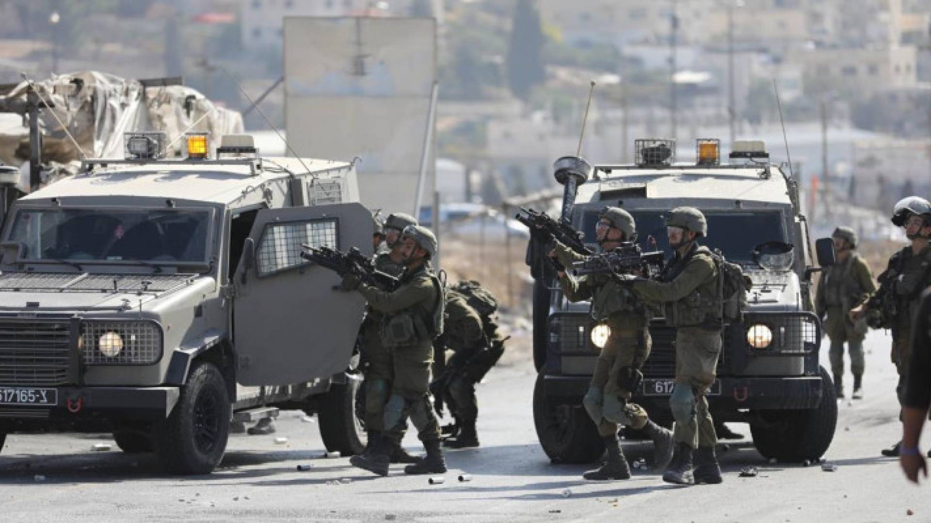 Image 1 from gallery