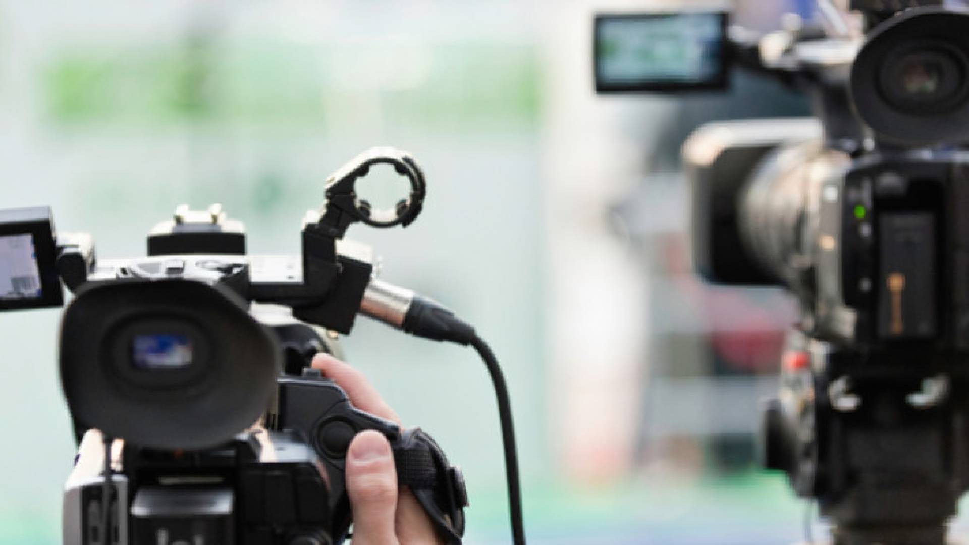 Image 1 from gallery