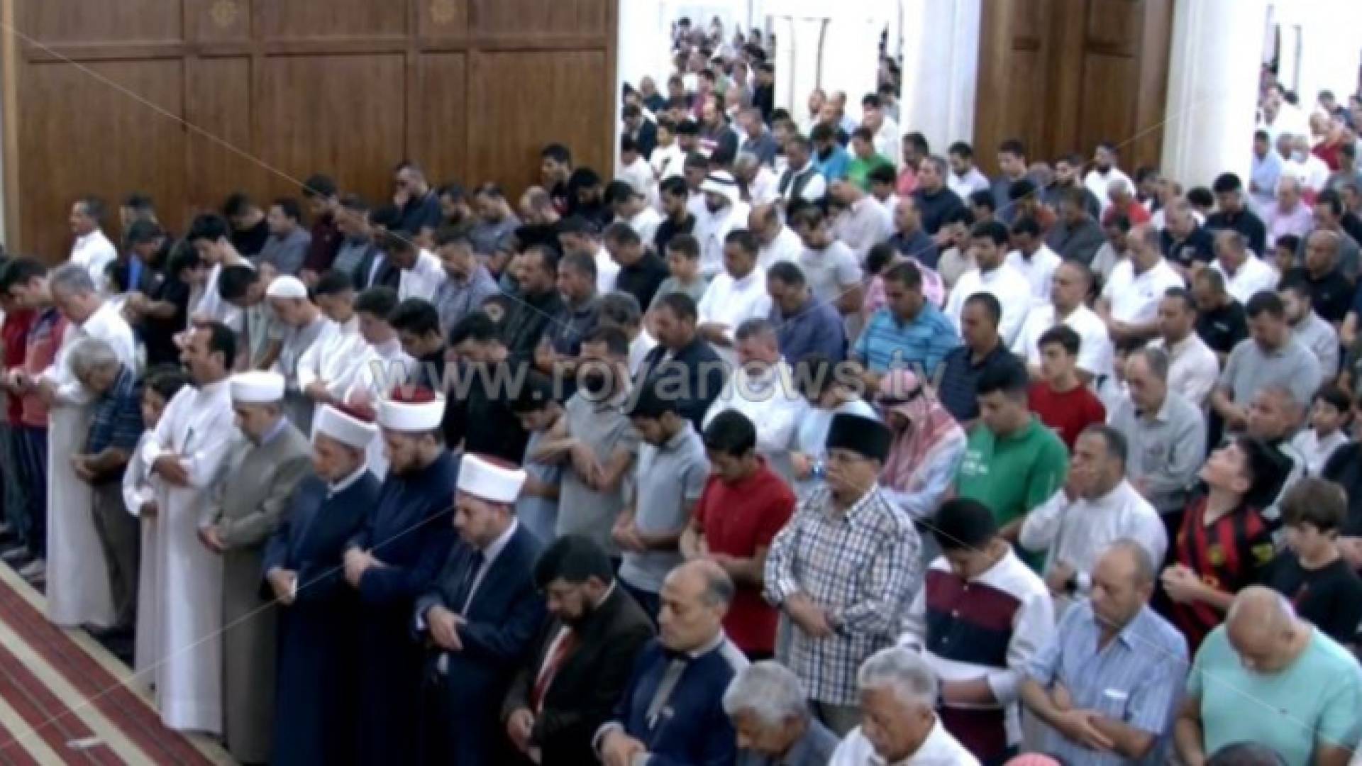 Image 1 from gallery