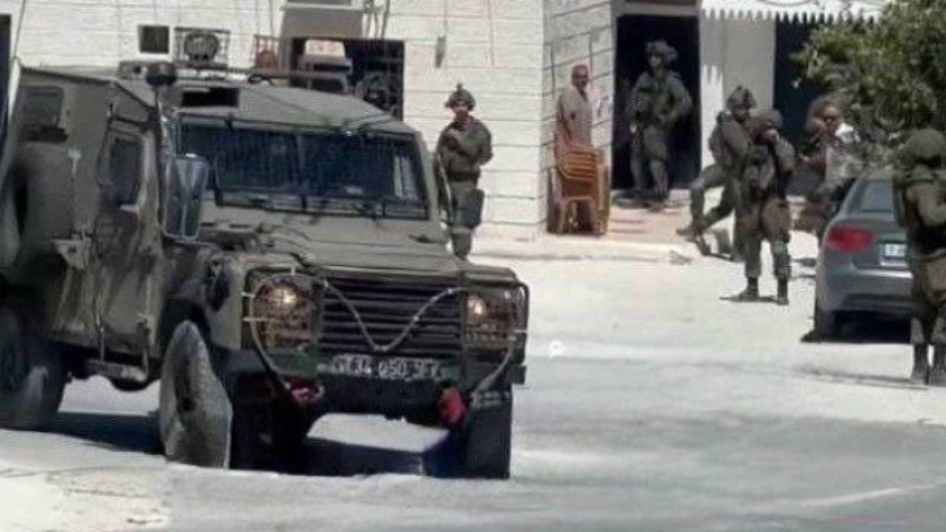 Image 1 from gallery