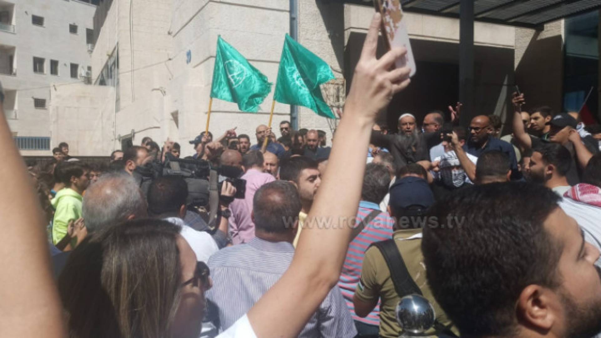 Image 1 from gallery