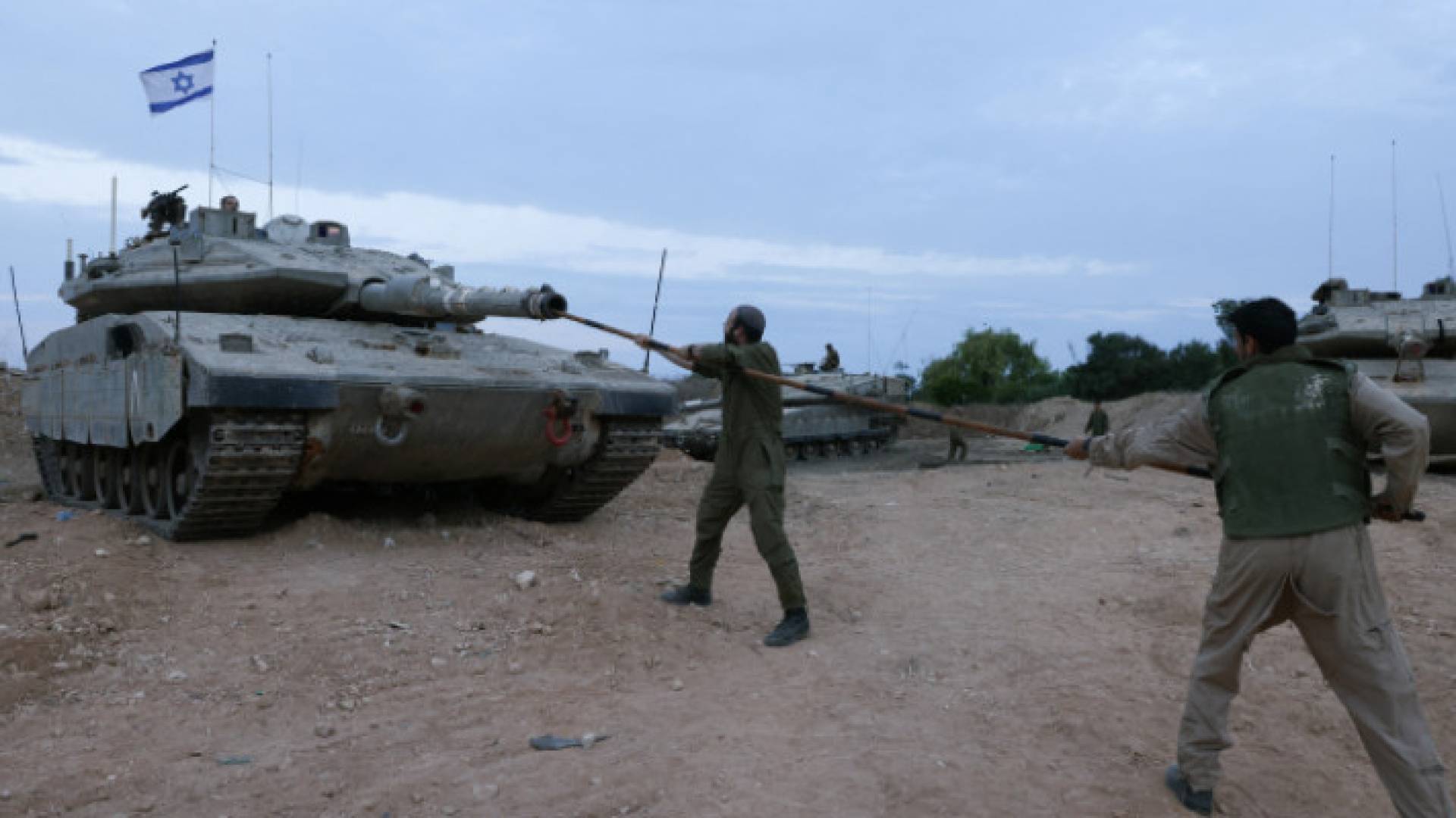 Image 1 from gallery