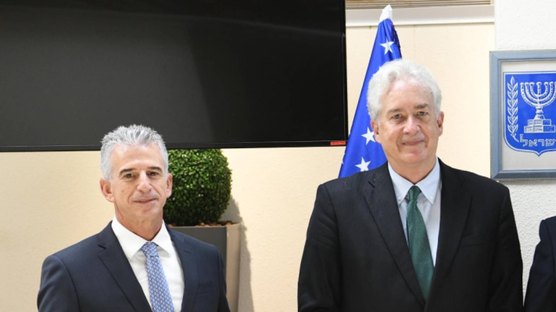 Image 1 from gallery