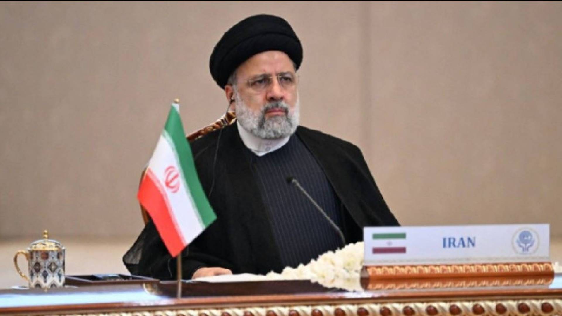 Image 1 from gallery