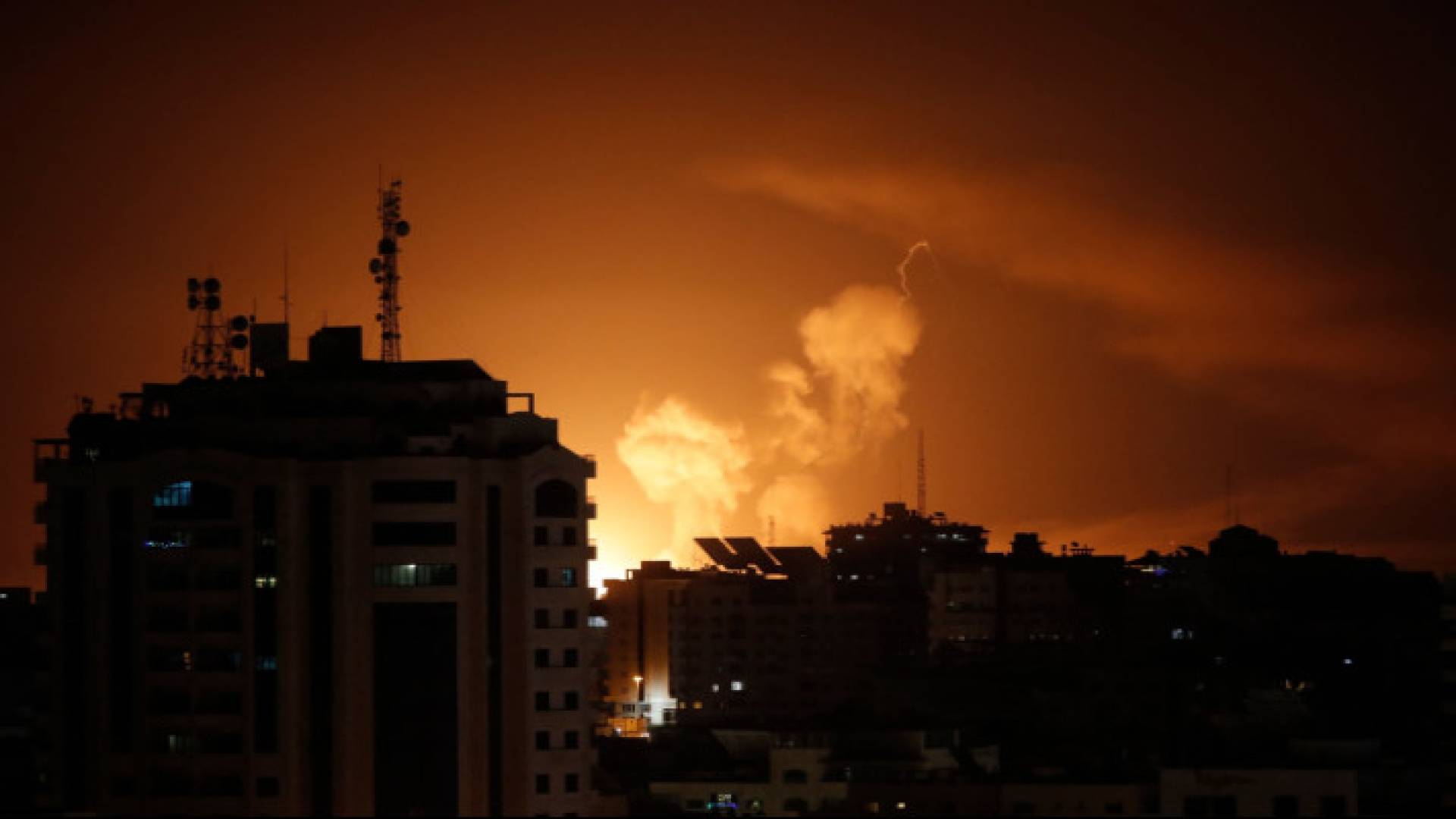 Image 1 from gallery