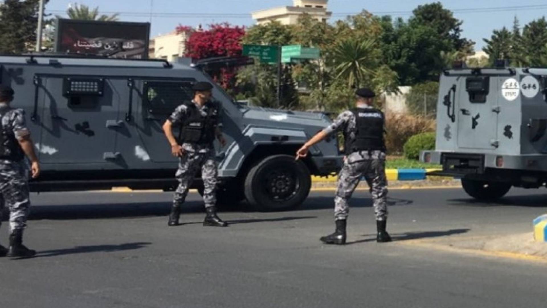 Image 1 from gallery