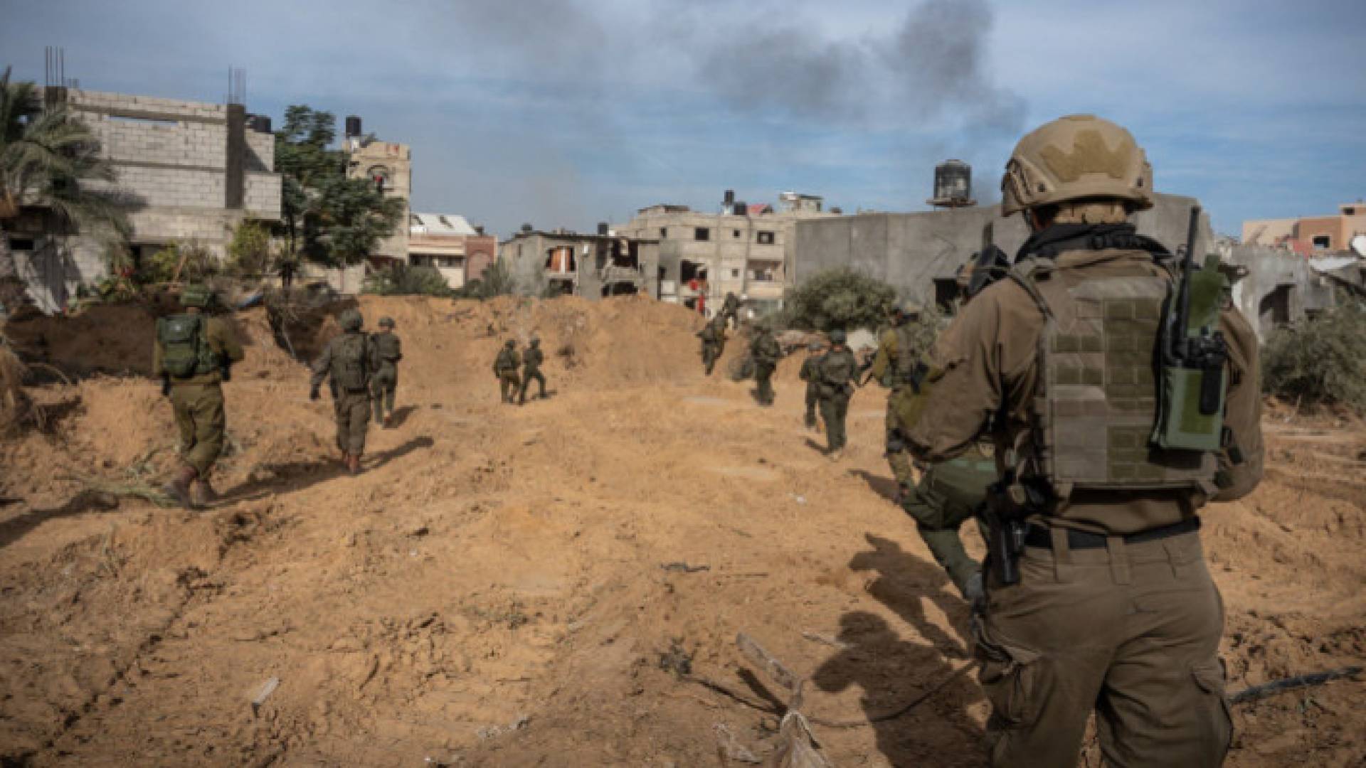 Image 1 from gallery