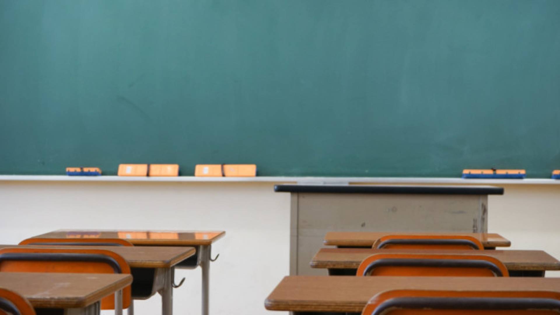 Image 1 from gallery