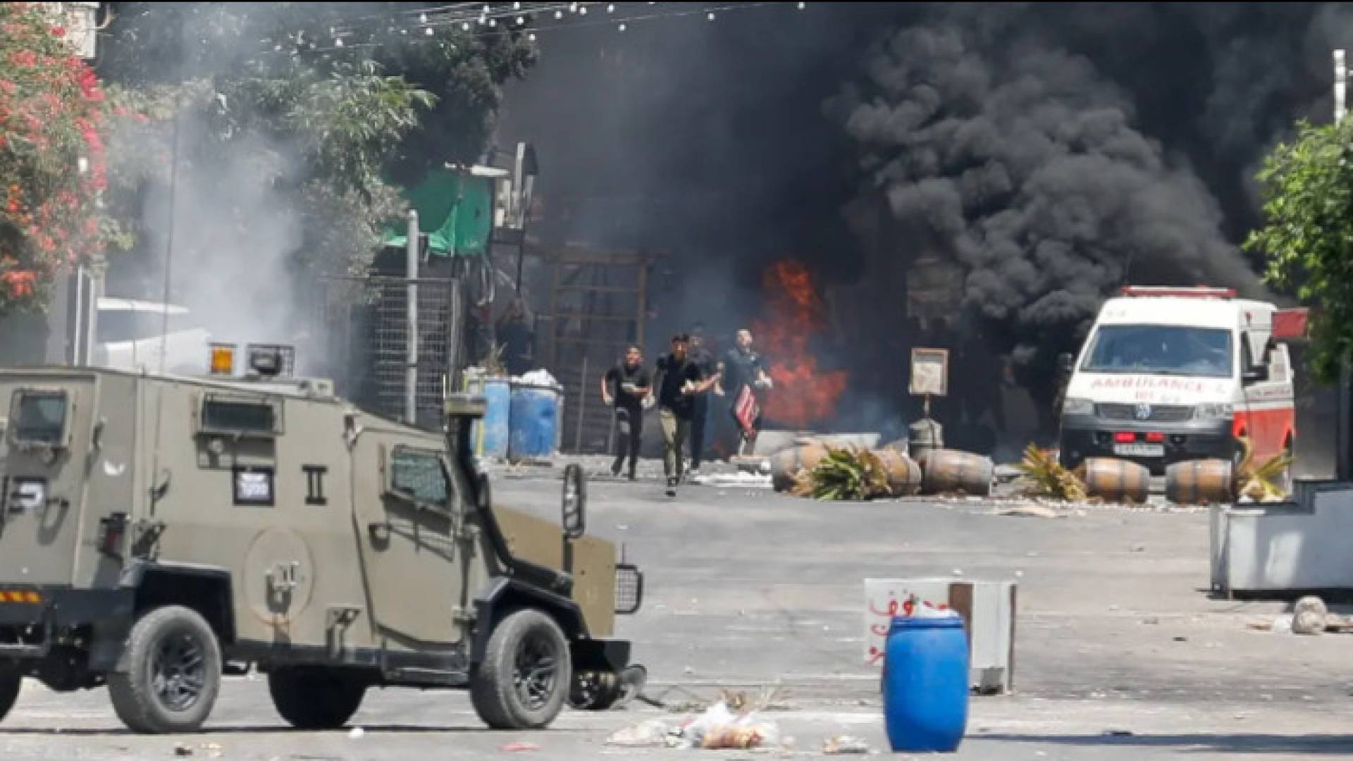 Image 1 from gallery