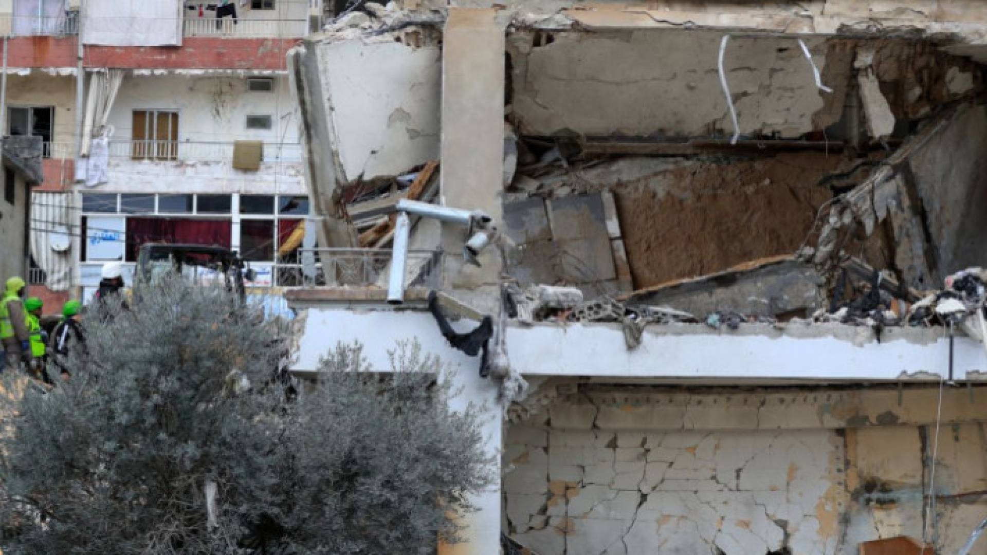 Image 1 from gallery