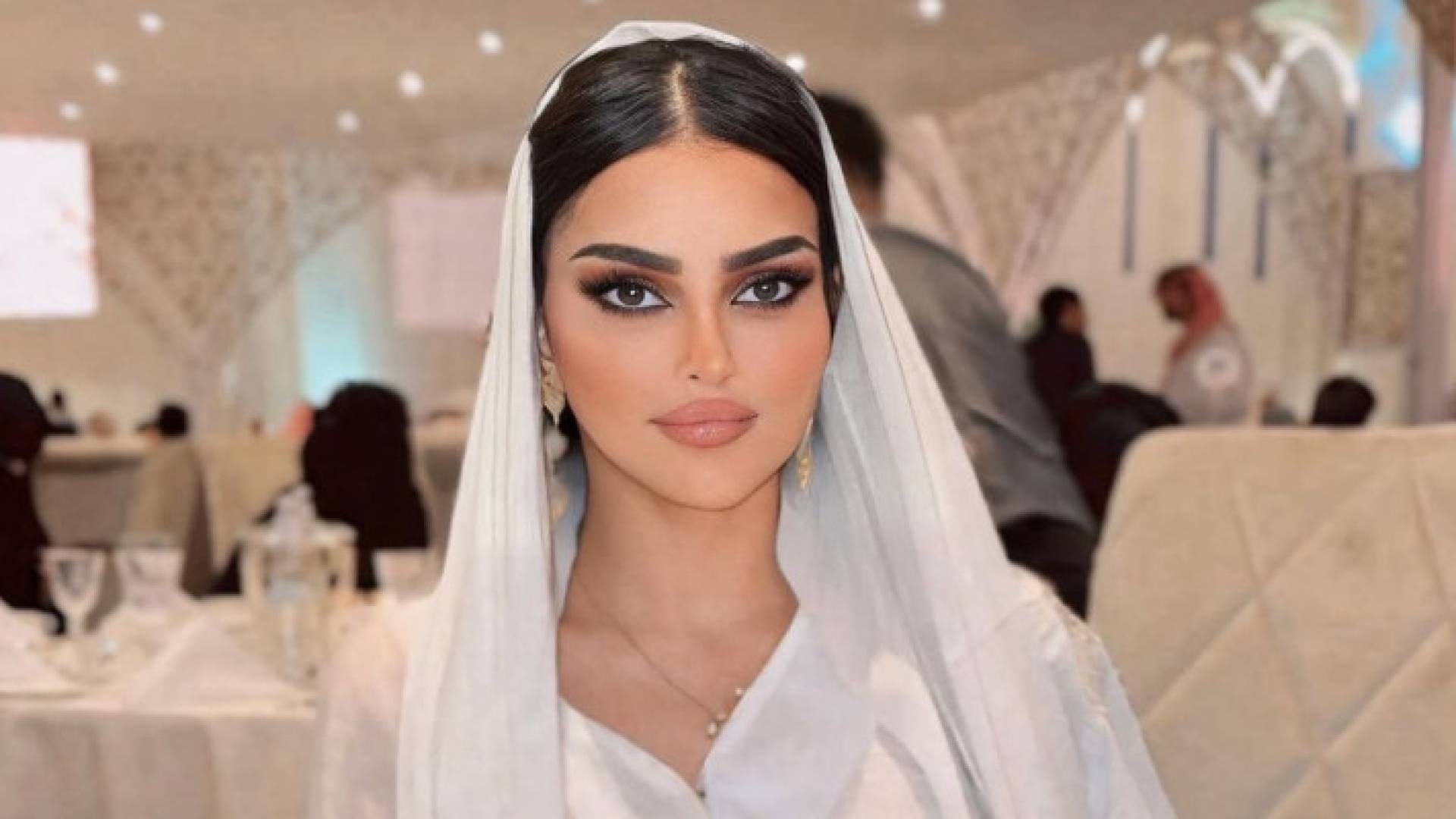 Image 1 from gallery