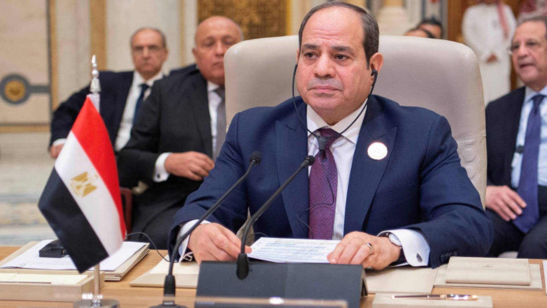 Image 1 from gallery