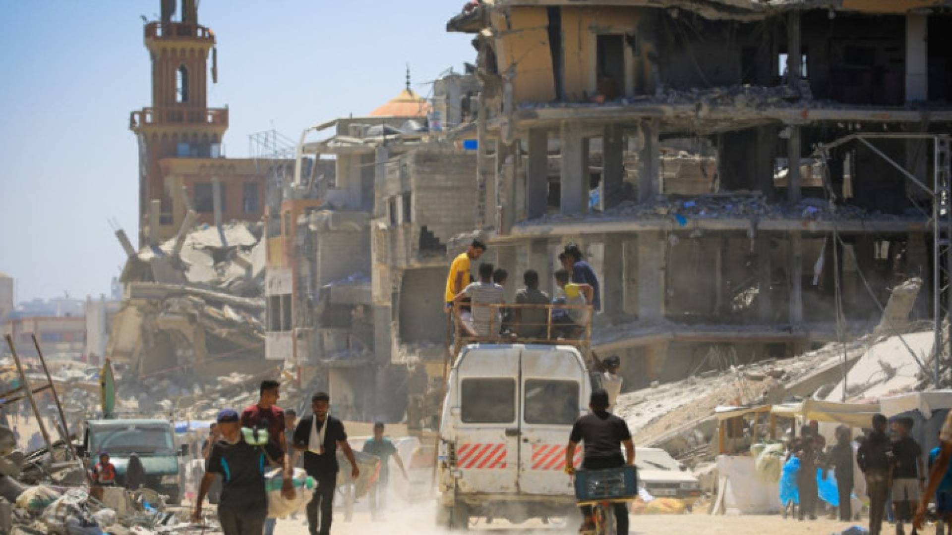 Image 1 from gallery