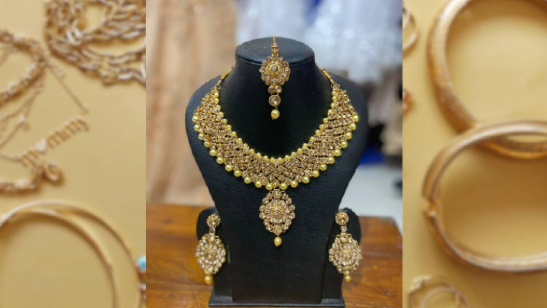 Image 1 from gallery