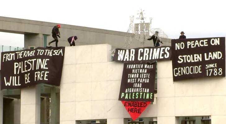 Pro-Palestine protesters rally atop Australian Parliament