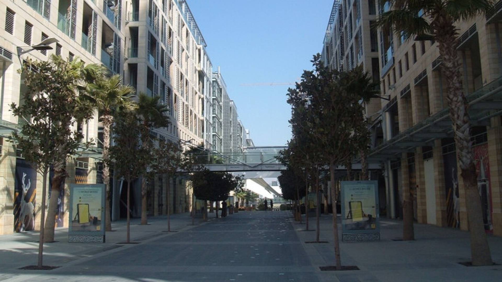 Image 1 from gallery