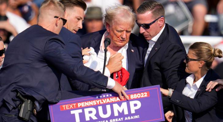 VIDEO: Shots reportedly fired at Trump's rally; Former president rushed off-stage