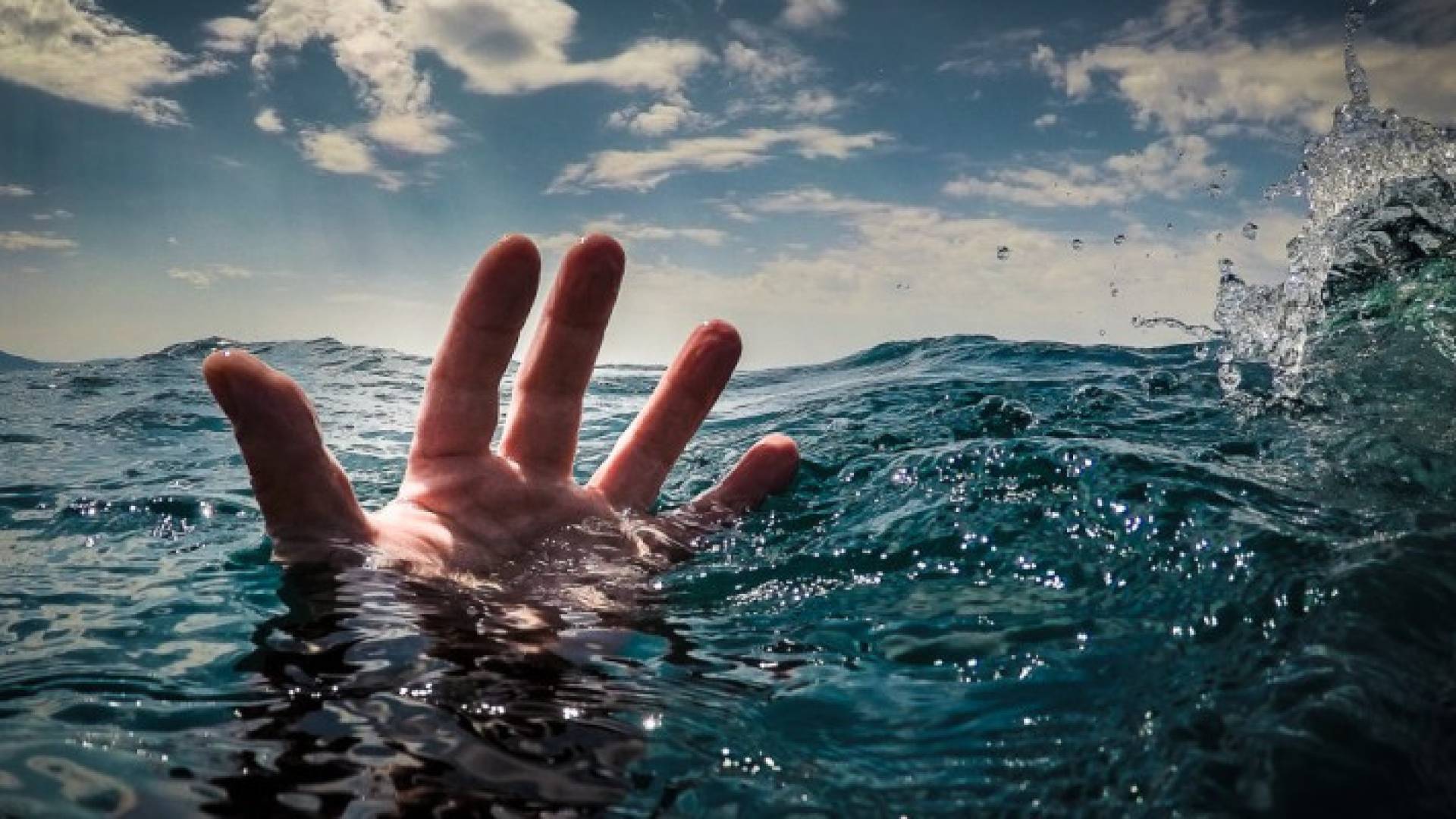 Image 1 from gallery